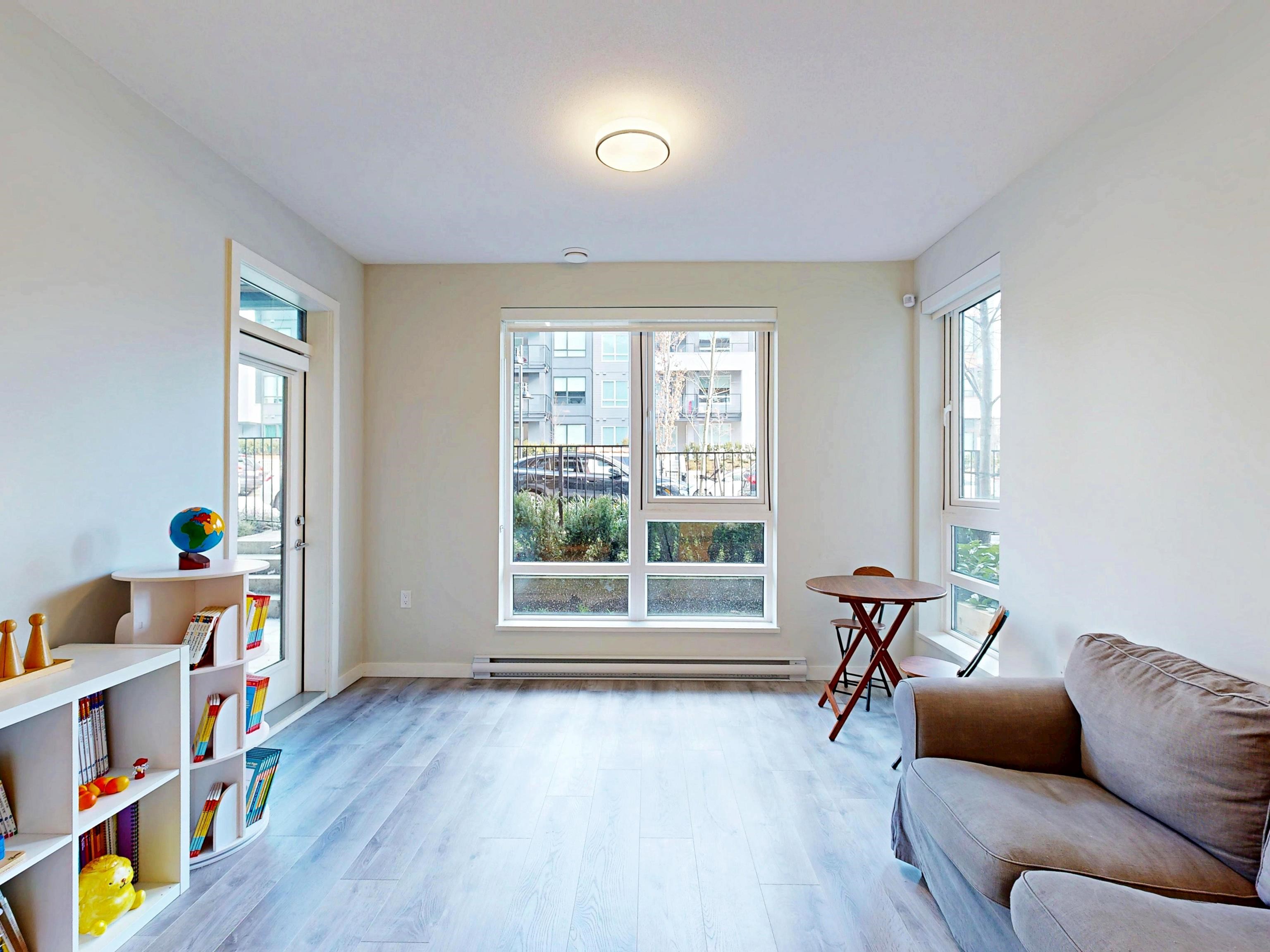 615 Cottonwood Avenue 208