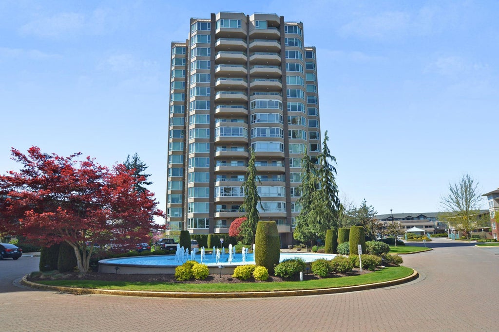 Photo of 3150 Gladwin Road #304, Abbotsford, BC V2T 5S9 (MLS # R3138637)