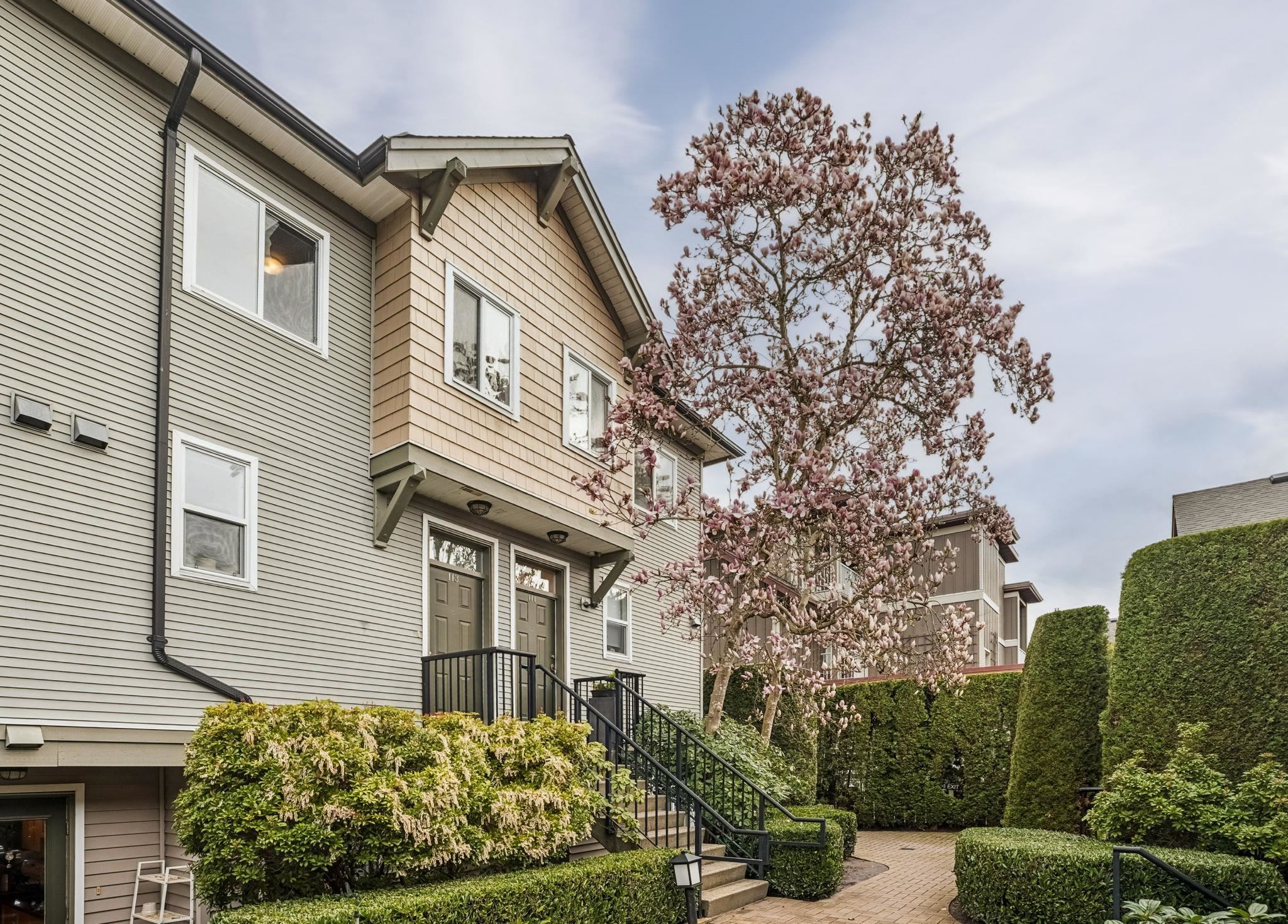 4238 Albert Street 113