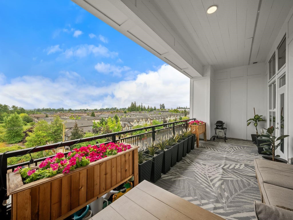 Photo of 8150 207 Street #C612, Langley, BC V2J 4J4 (MLS # R3162133)
