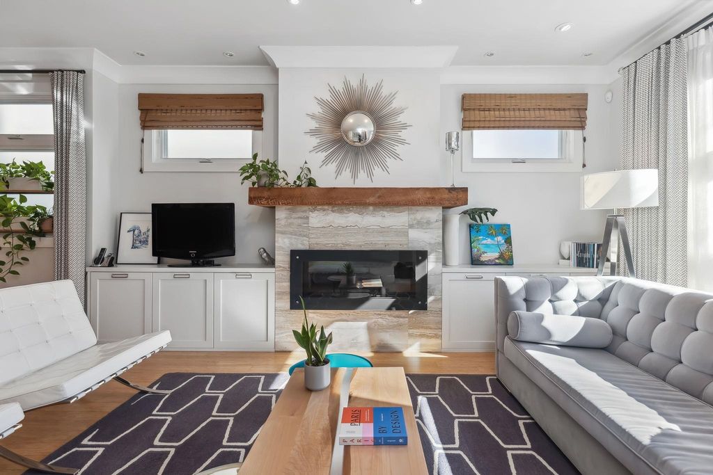 listing image 1109457737126899540