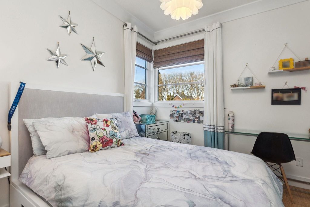 listing image 1108630235224565472