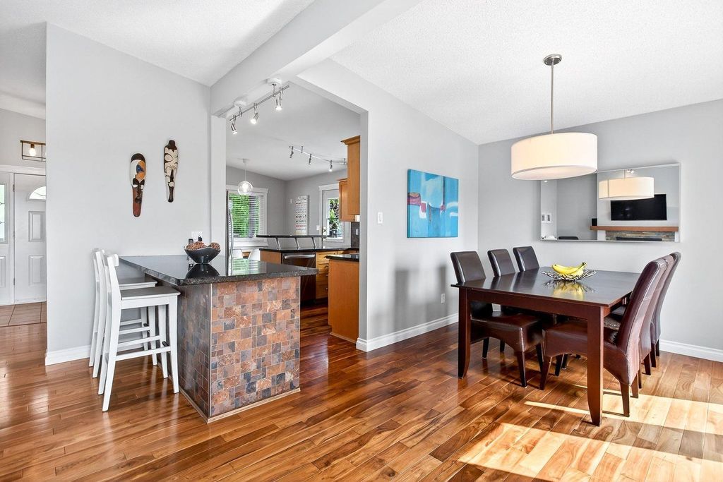 listing image 1107644395881337119