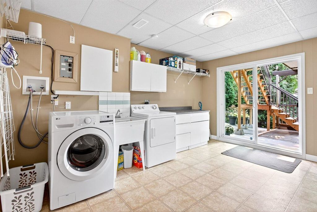 listing image 1107079026724893801