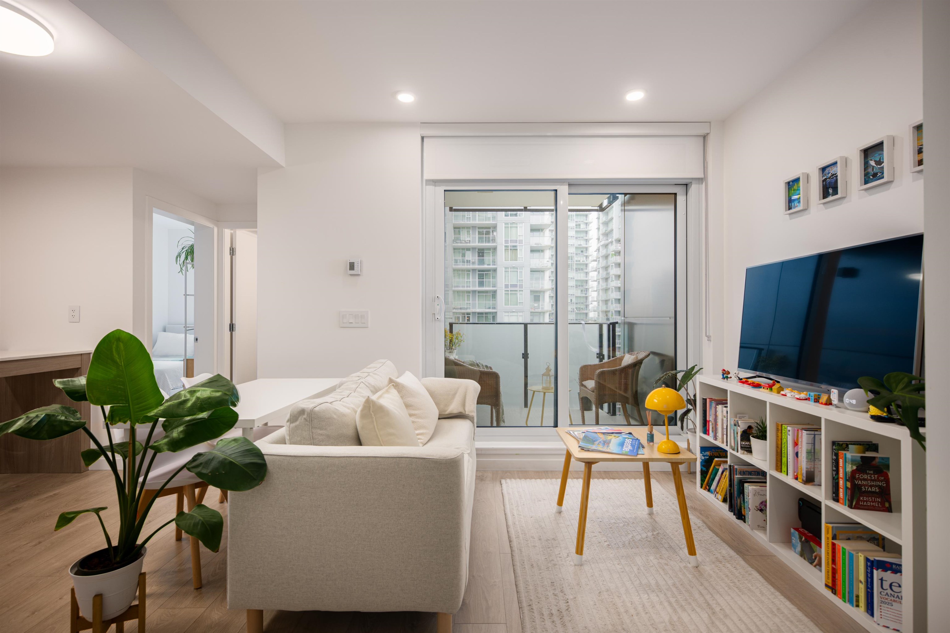 10333 133 Street 1801