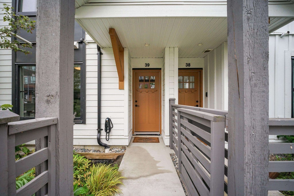 Photo of 7937 206 Street #39, Langley, BC V2Y 1X6 (MLS # R3170165)