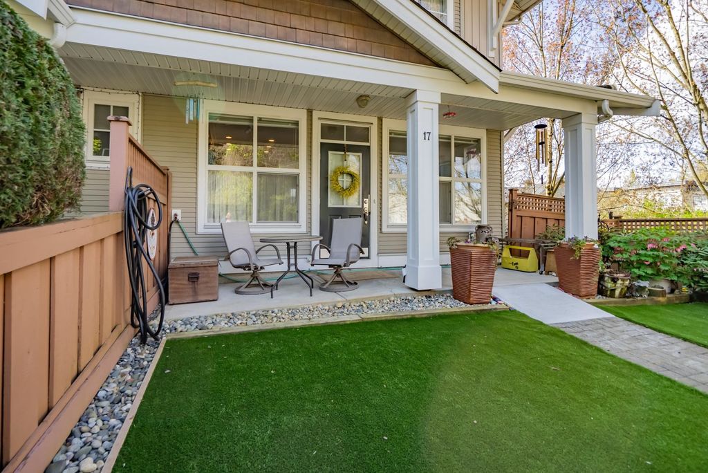 Photo of 20460 66 Avenue #17, Langley, BC V2Y 3B6 (MLS # R3112742)