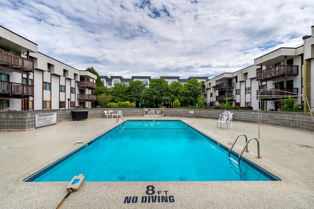 Photo of 12170 222nd Street #314, Maple Ridge, BC V2X 8H1 (MLS # R3137073)
