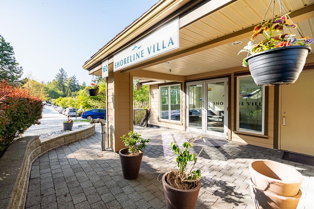 160 Shoreline Circle 303