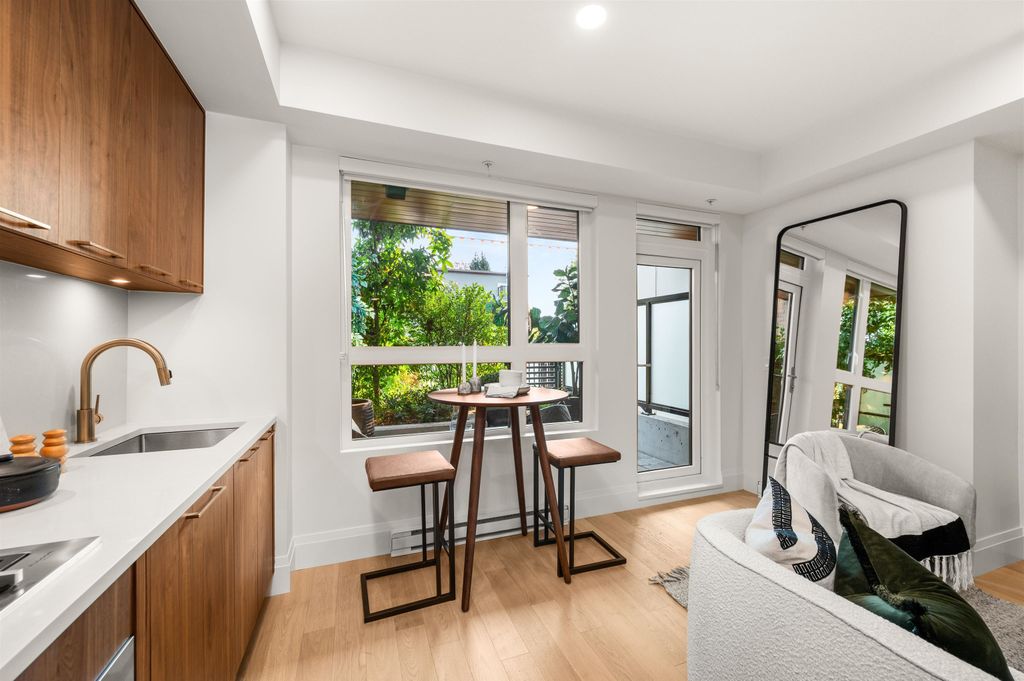 listing image 1100005396058612120