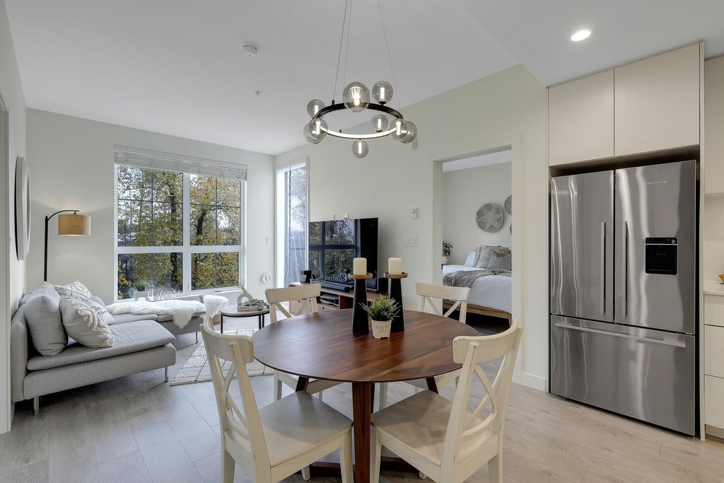 Photo of 8379 201 Street #602, Langley, BC V2Y 3S6 (MLS # R3066060)