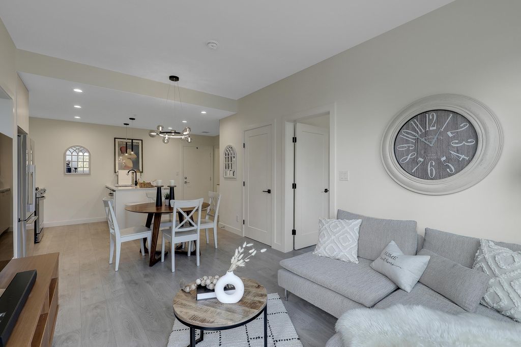 Photo of 8379 201 Street #602, Langley, BC V2Y 3S6 (MLS # R3066060)