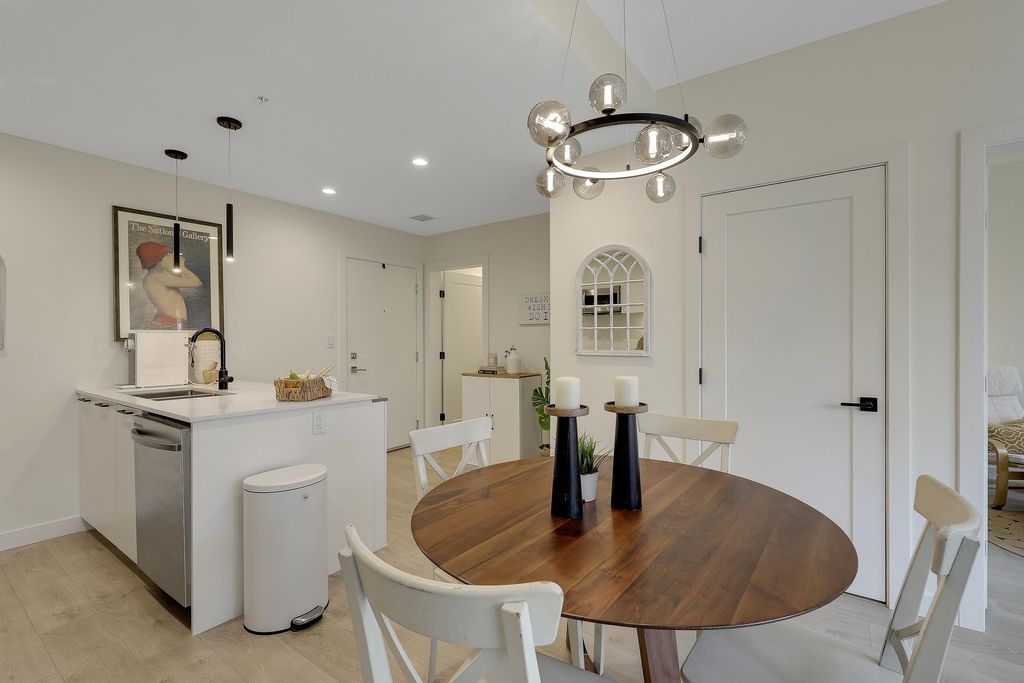 Photo of 8379 201 Street #602, Langley, BC V2Y 3S6 (MLS # R3066060)