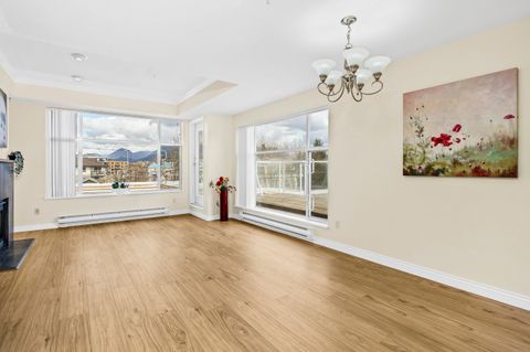 2340 Hawthorne Avenue 404 Port Coquitlam BC V3C 1W9