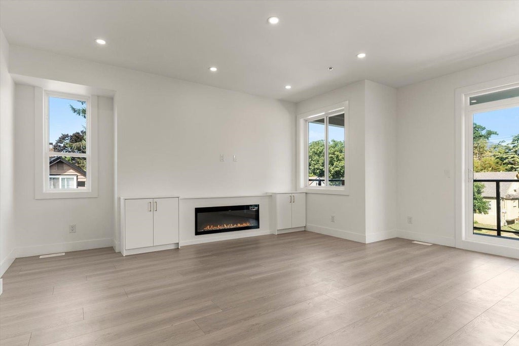 Photo of 46018 Bonny Avenue #1, Chilliwack, BC V2P 3H6 (MLS # R3165721)