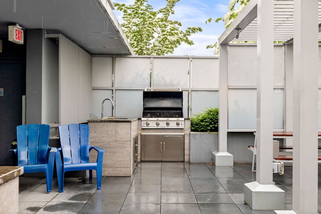 listing image 1105871519364503563