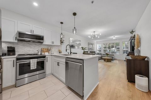 19677 Meadow Gardens Way 113 Pitt Meadows BC V3Y 0A2