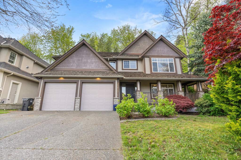 Photo of 35823 Graystone Drive, Abbotsford, BC V3G 1K7 (MLS # R3111184)