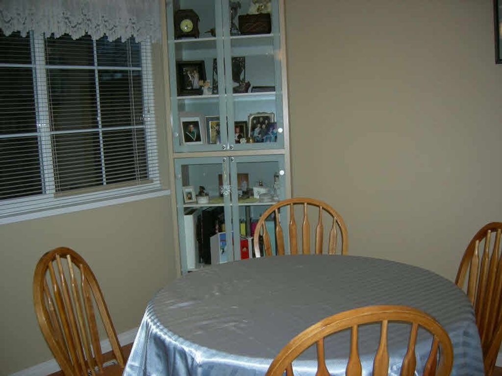 listing image 1108152800234041918