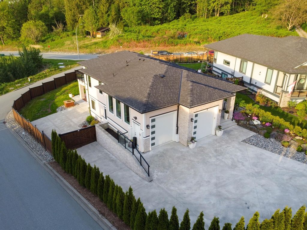 Photo of 8295 Nixon Road #3, Chilliwack, BC V4Z 0C8 (MLS # R3138083)