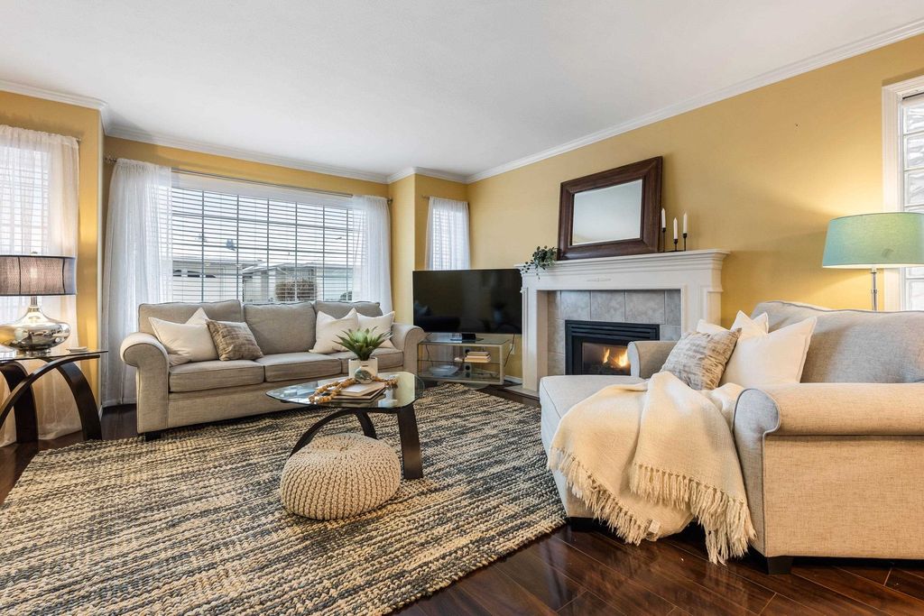 Photo of 9420 Woodbine Street #6, Chilliwack, BC V2P 5S4 (MLS # R3112713)