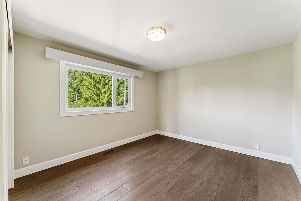 listing image 1106183857517263263
