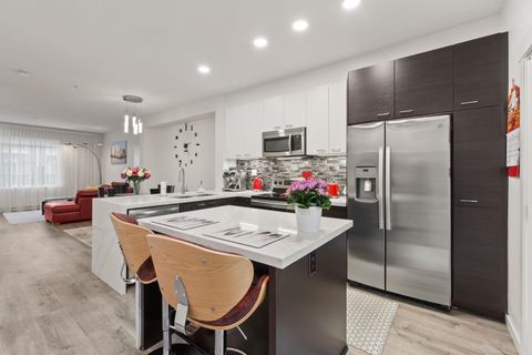 3010 Riverbend Drive 72 Coquitlam BC V3C 0B8