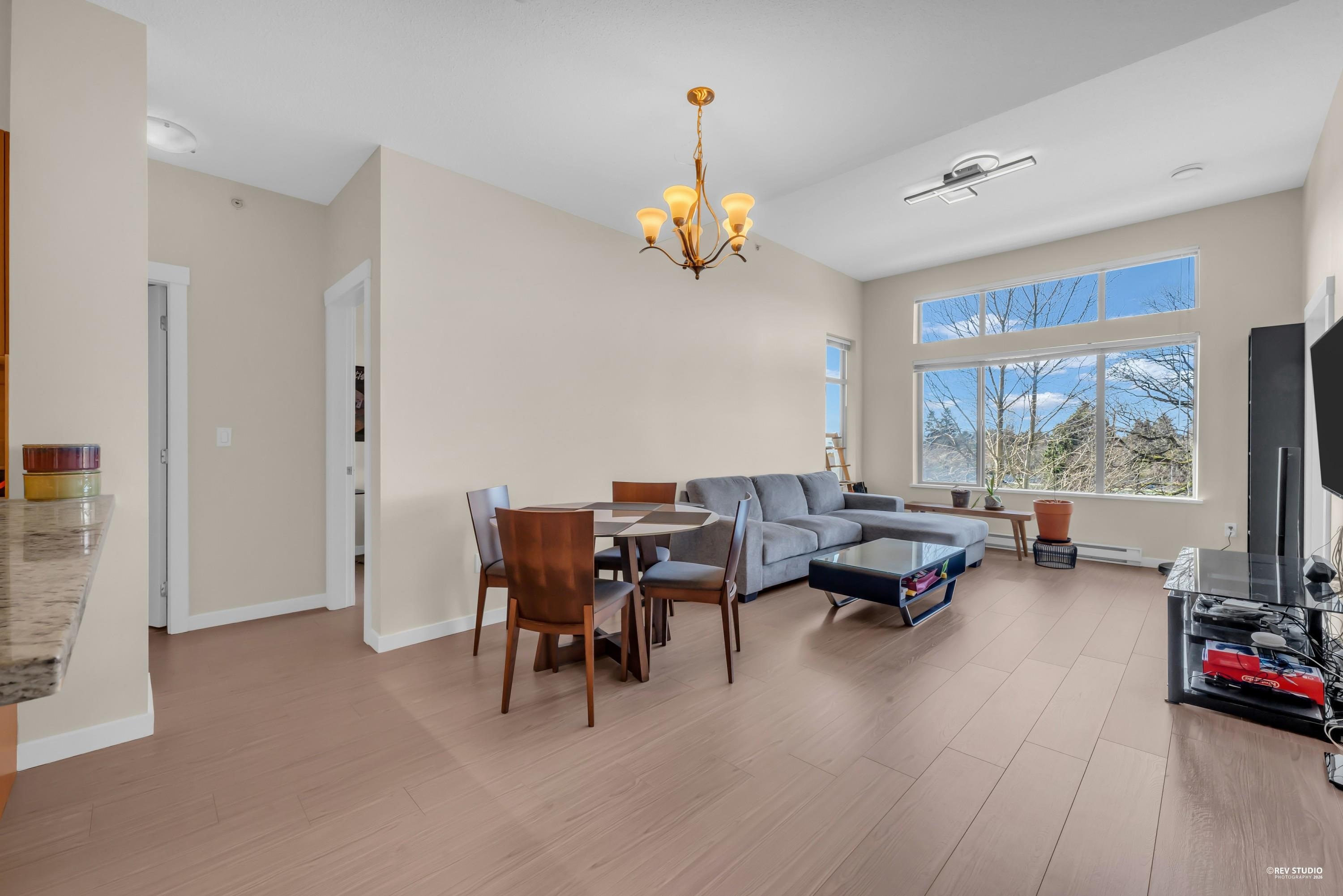 9199 Tomicki Avenue 407