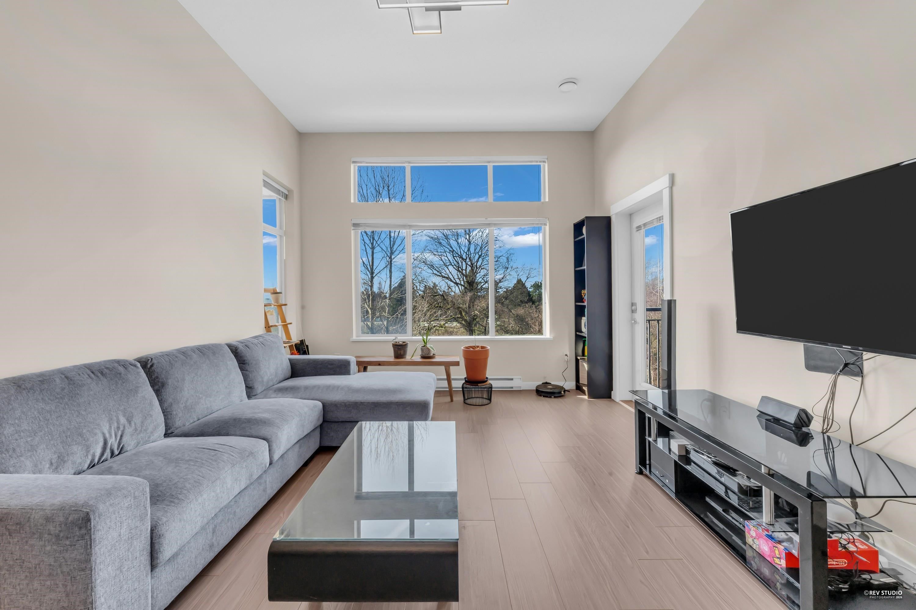 9199 Tomicki Avenue 407