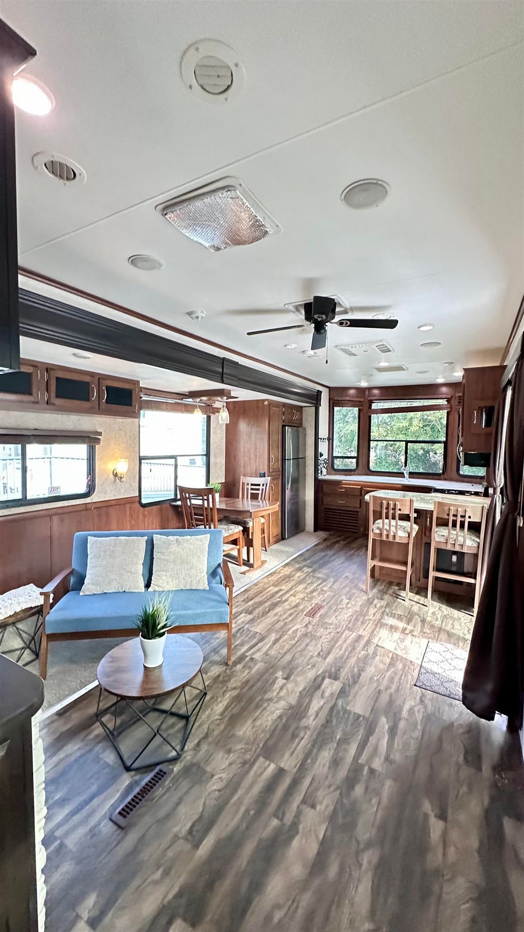 listing image 1108803785589281322