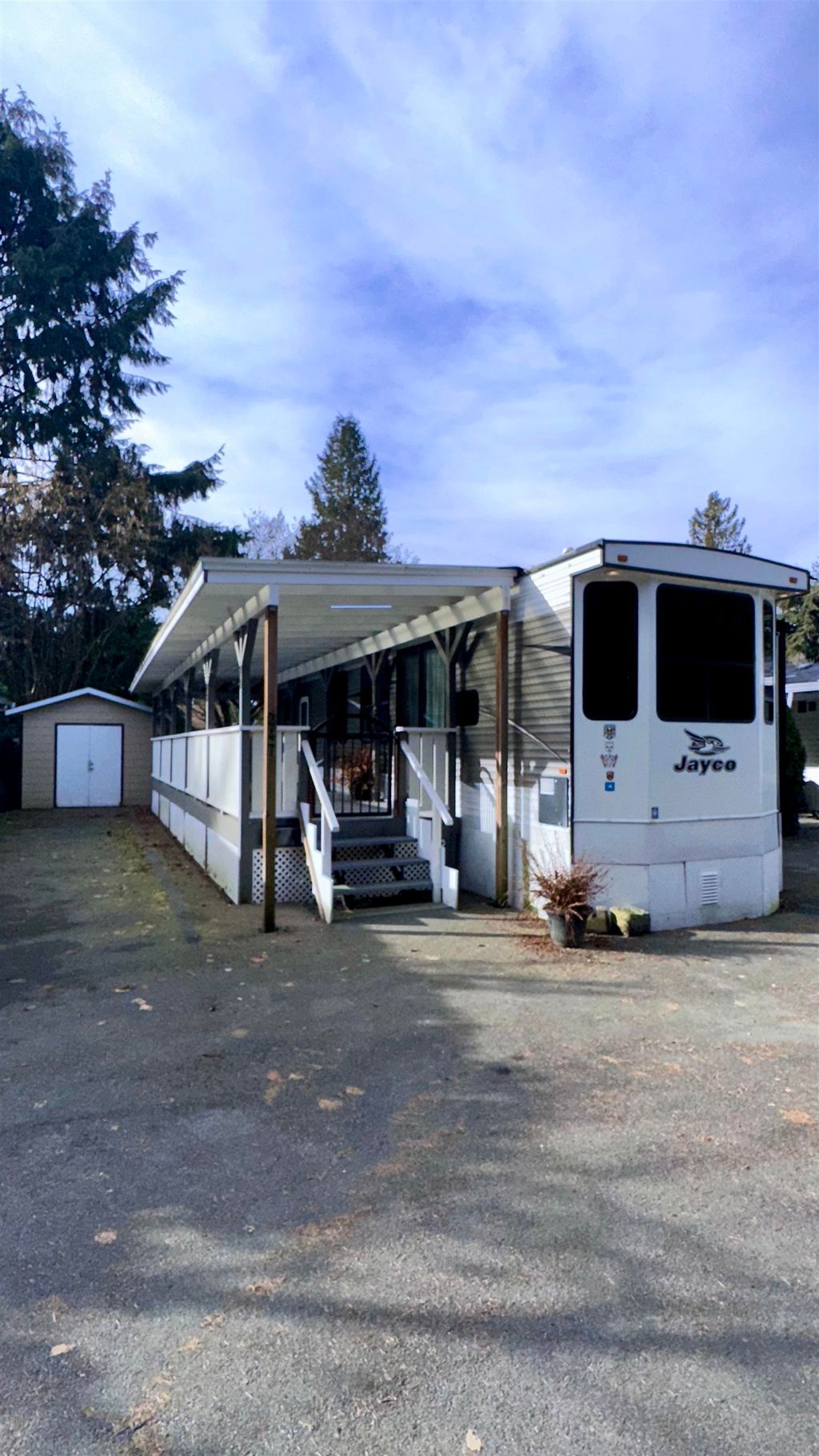 listing image 1105781940653080423
