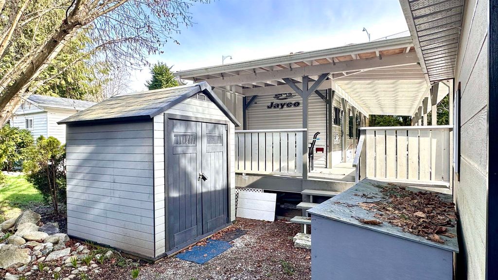 listing image 1102992215116697589