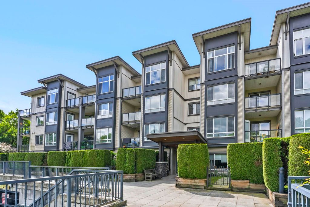 Photo of 2943 Nelson Place #306, Abbotsford, BC V2S 0C8 (MLS # R3124091)