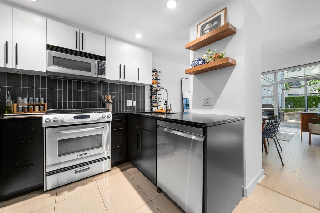 listing image 1106601585515120245