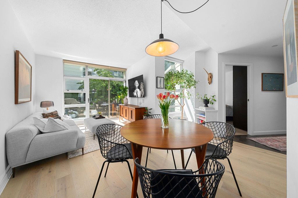 listing image 1108626902381345066