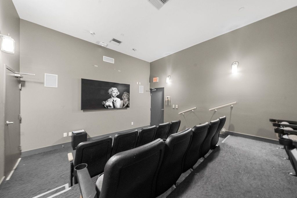 listing image 1107781483884879654