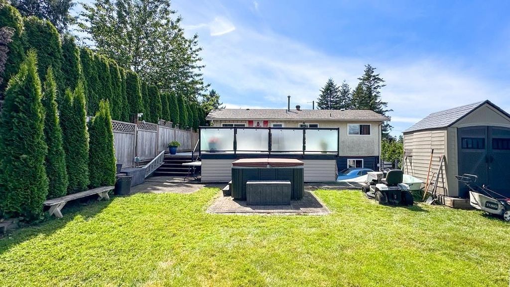 listing image 1102497139705622635