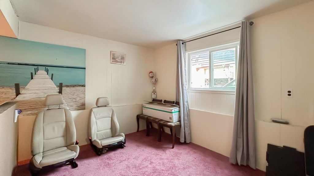 listing image 1106144410154481398