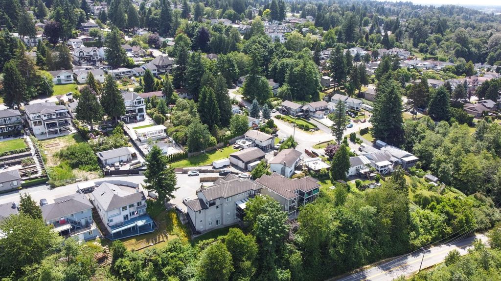 listing image 1104692919511323122
