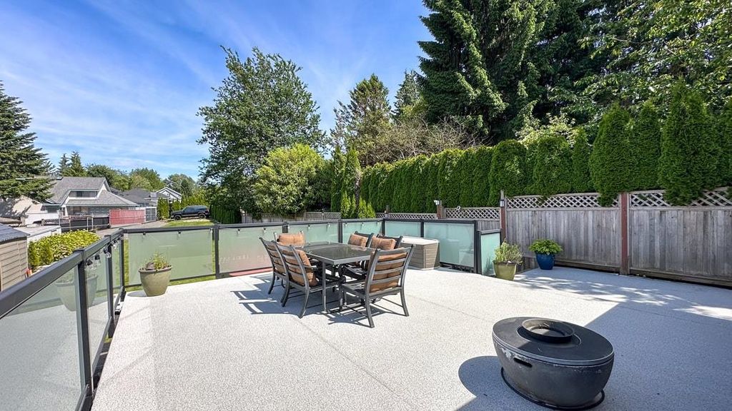 listing image 1103762203314729862