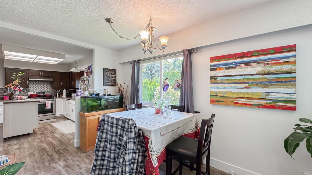 listing image 1105230747814574038