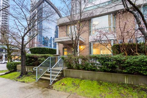 1889 Rosser Avenue TH1 Burnaby BC V5C 6R4