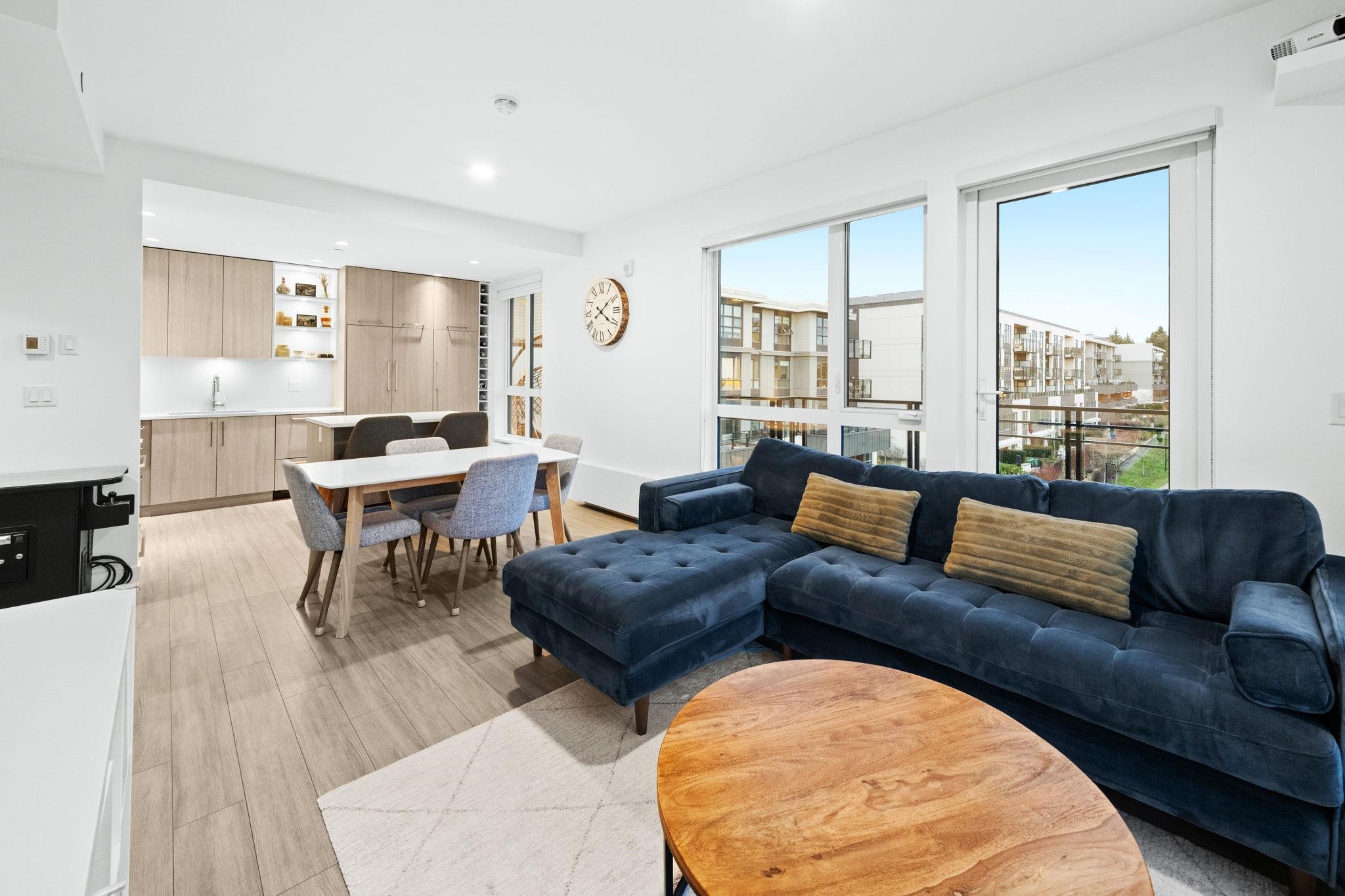 707 E 3rd Street 304