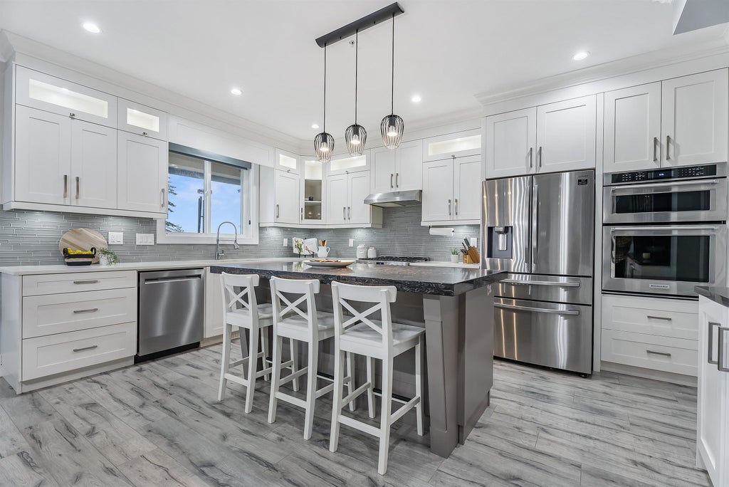 Photo of 10169 246a Street, Maple Ridge, BC V2W 0K1 (MLS # R3151945)