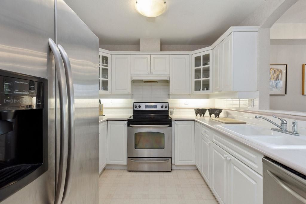 listing image 1105673350083721446