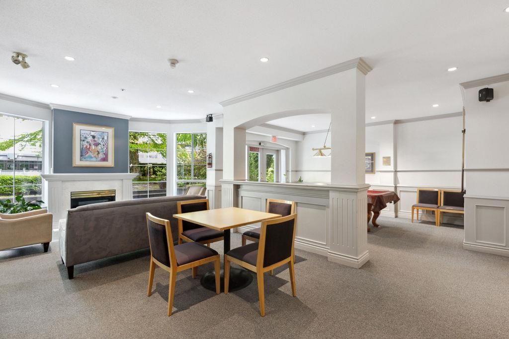 listing image 1100314550626292370