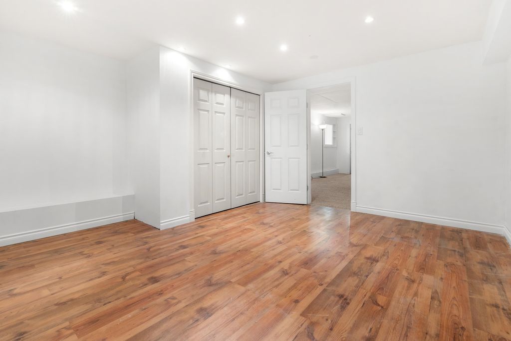 listing image 1108159777040872486