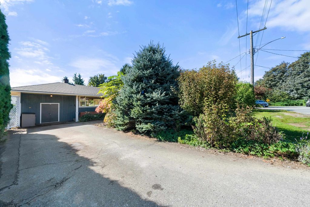 listing image 1108749510797087616