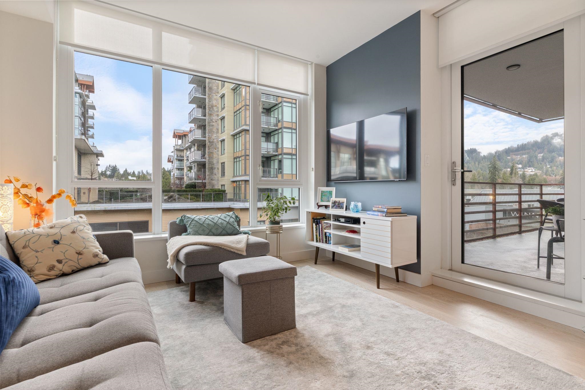 2738 Library Lane 402