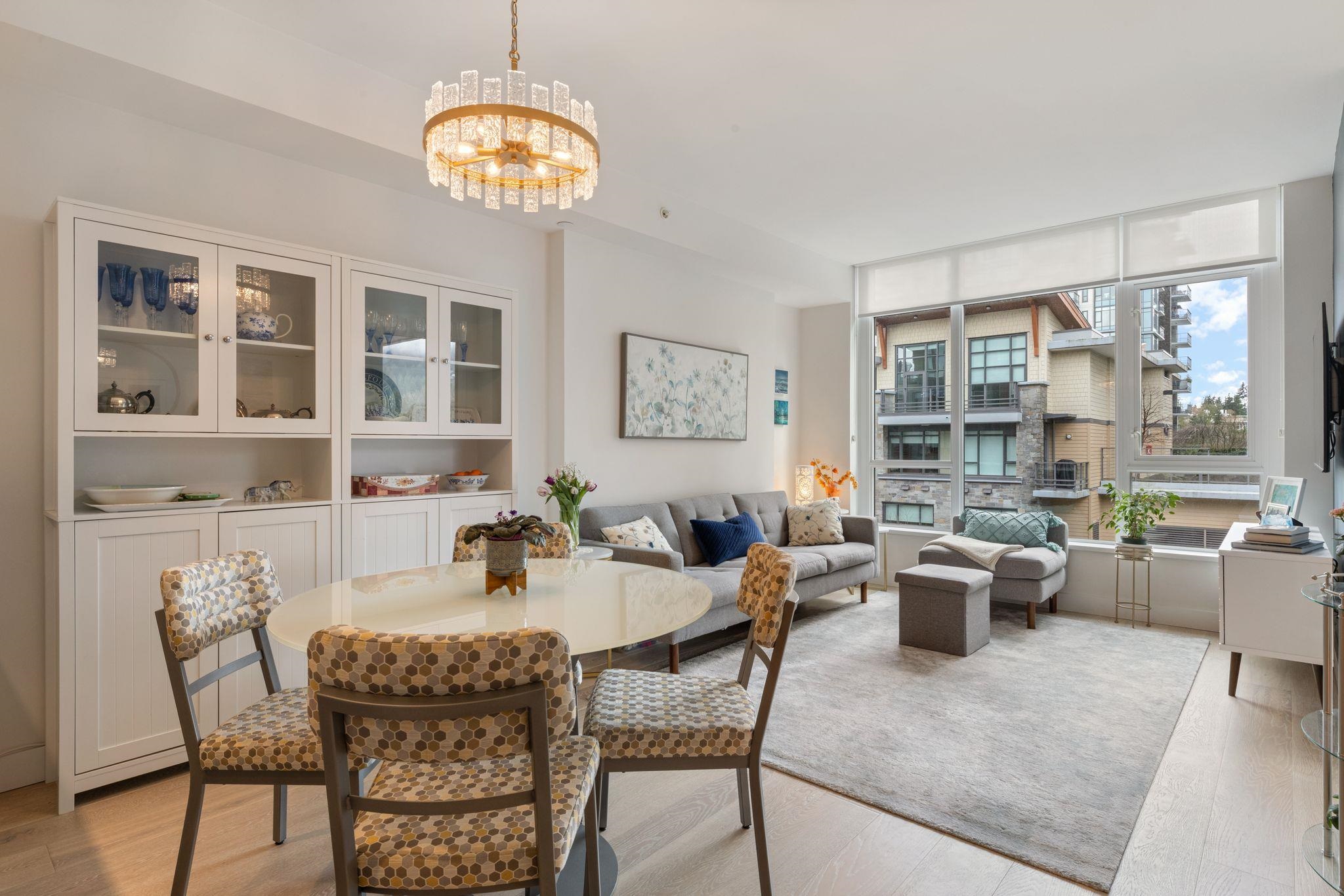 2738 Library Lane 402